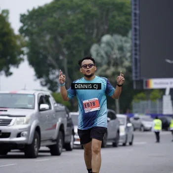 Runner Photo 8947843