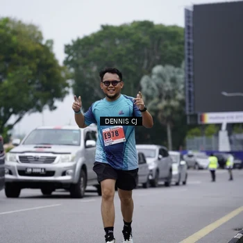 Runner Photo 8947870