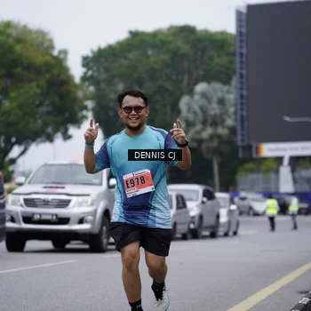 Runner Photo 8947874