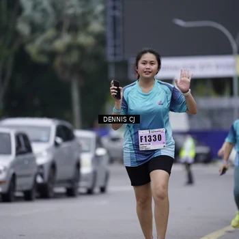 Runner Photo 8947904