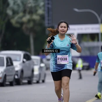Runner Photo 8947912
