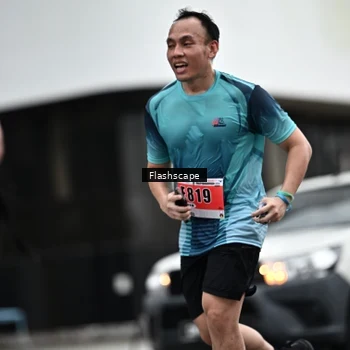 Runner Photo 8947944