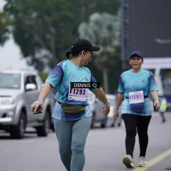 Runner Photo 8947947