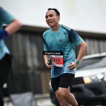 Runner Photo 8947951