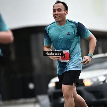 Runner Photo 8947967