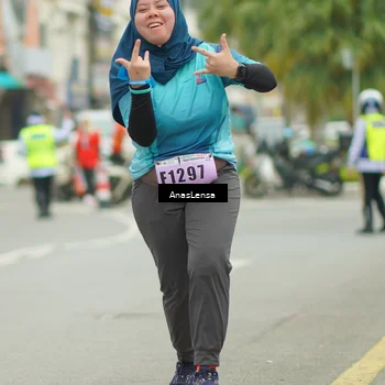 Runner Photo 8948063
