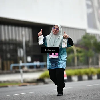 Runner Photo 8948068