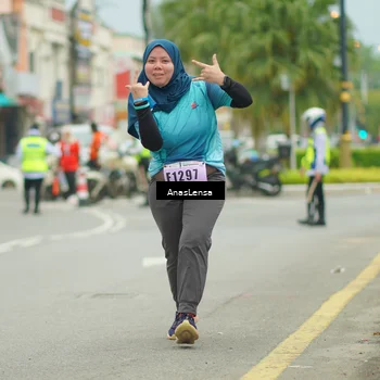 Runner Photo 8948074