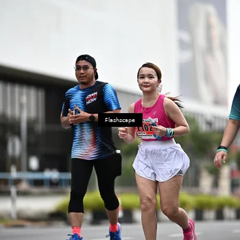 Runner Photo 8948102