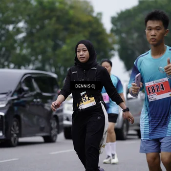 Runner Photo 8948159