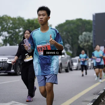 Runner Photo 8948172