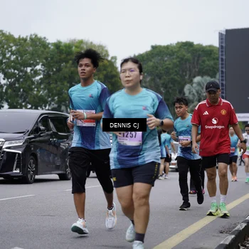 Runner Photo 8948207
