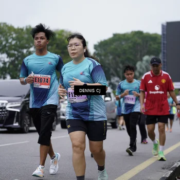 Runner Photo 8948237