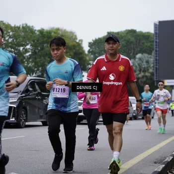 Runner Photo 8948246