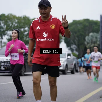 Runner Photo 8948271