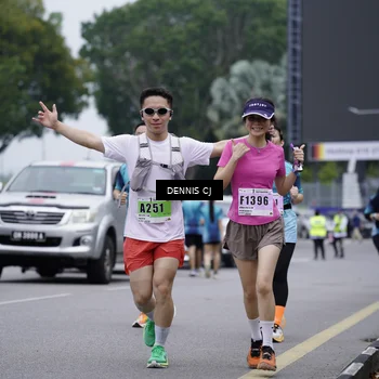 Runner Photo 8948305