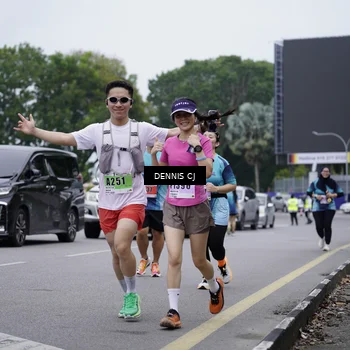 Runner Photo 8948329