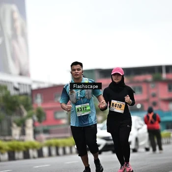 Runner Photo 8948379