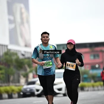 Runner Photo 8948382