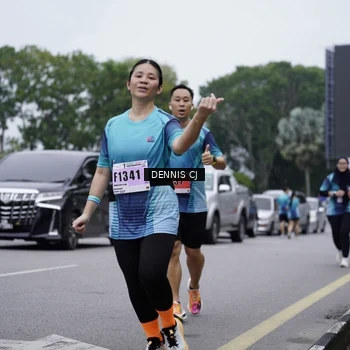 Runner Photo 8948391