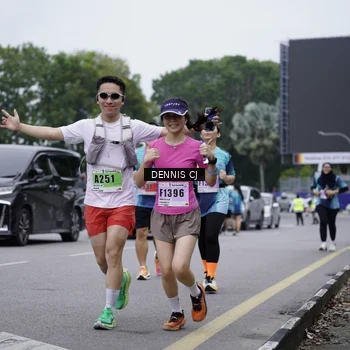 Runner Photo 8948401