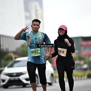 Runner Photo 8948402