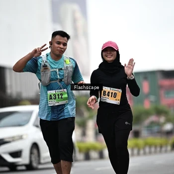 Runner Photo 8948426