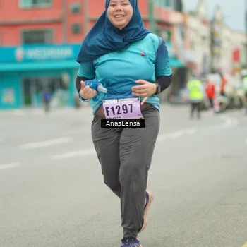 Runner Photo 8948460