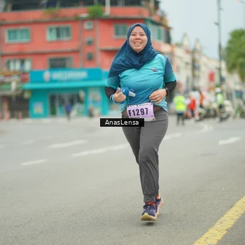 Runner Photo 8948468