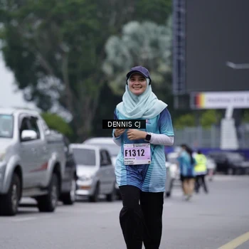 Runner Photo 8948540