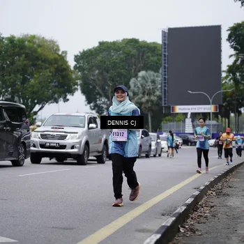 Runner Photo 8948549