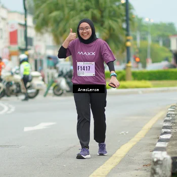 Runner Photo 8948604