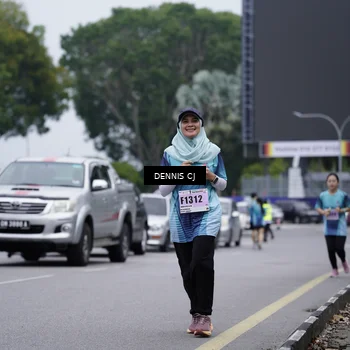 Runner Photo 8948632