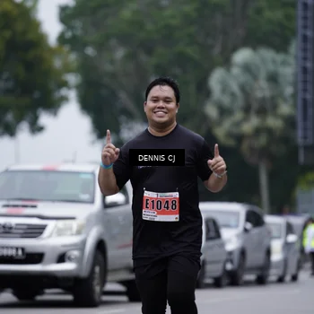 Runner Photo 8948637