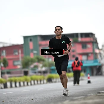 Runner Photo 8948664