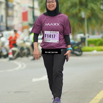 Runner Photo 8948725