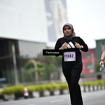 Runner Photo 8948846