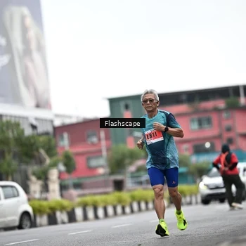 Runner Photo 8948912