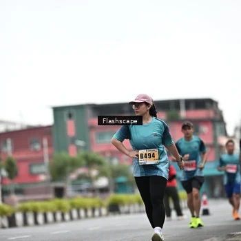 Runner Photo 8948978