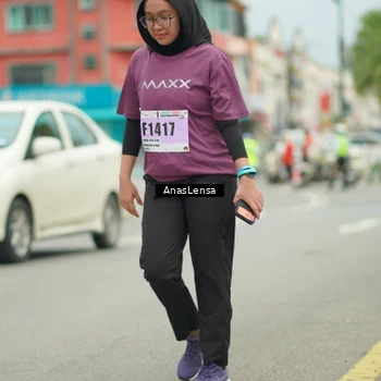 Runner Photo 8949014