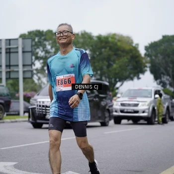 Runner Photo 8949026