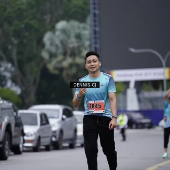 Runner Photo 8949059