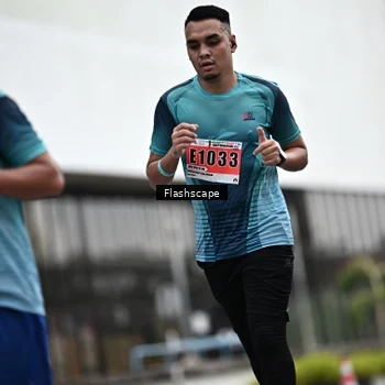 Runner Photo 8949063