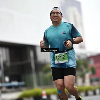 Runner Photo 8949096