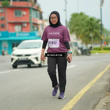 Runner Photo 8949104