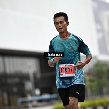 Runner Photo 8949155