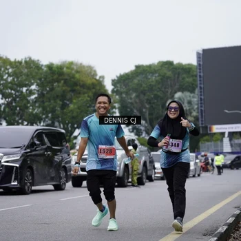 Runner Photo 8949158