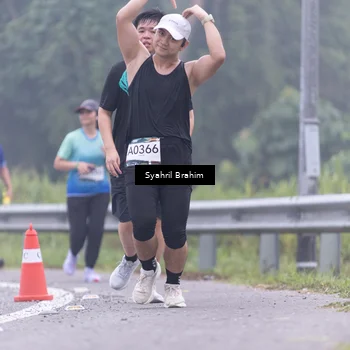 Runner Photo 8949165