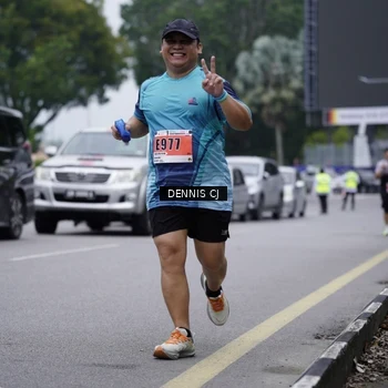 Runner Photo 8949172