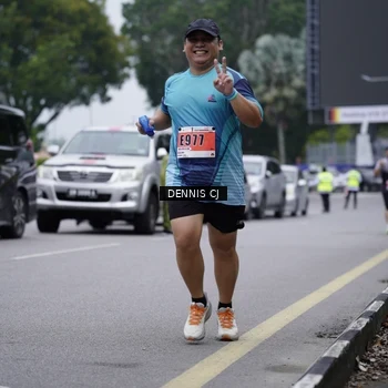 Runner Photo 8949176